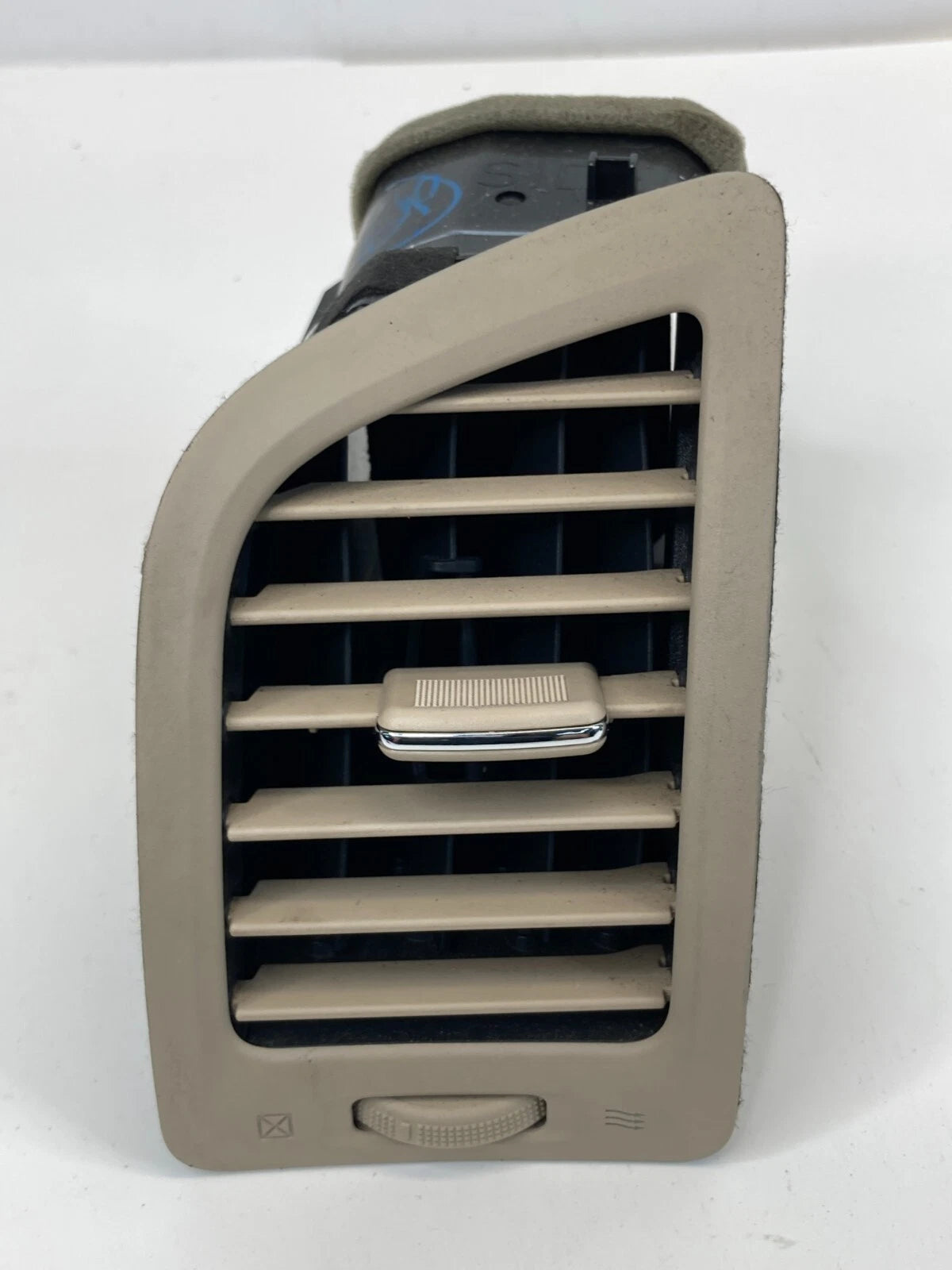 13-15 NISSAN ALTIMA DASH LEFT SIDE A/C AIR VENT GRILLE OUTER E946-5211E100 OEM