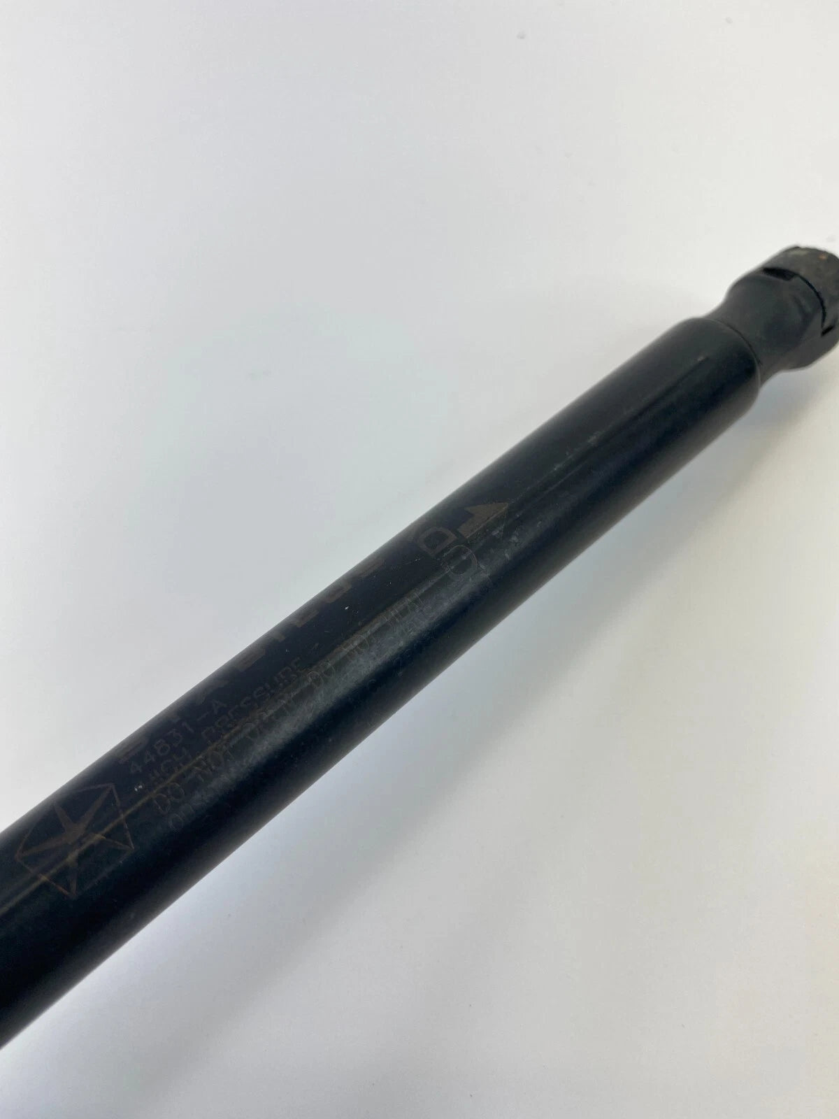 07 08 09 10 11 12 DODGE CALIBER TRUNK LIFT SUPPORT CYLINDER SHOCK STRUT PAIR OEM