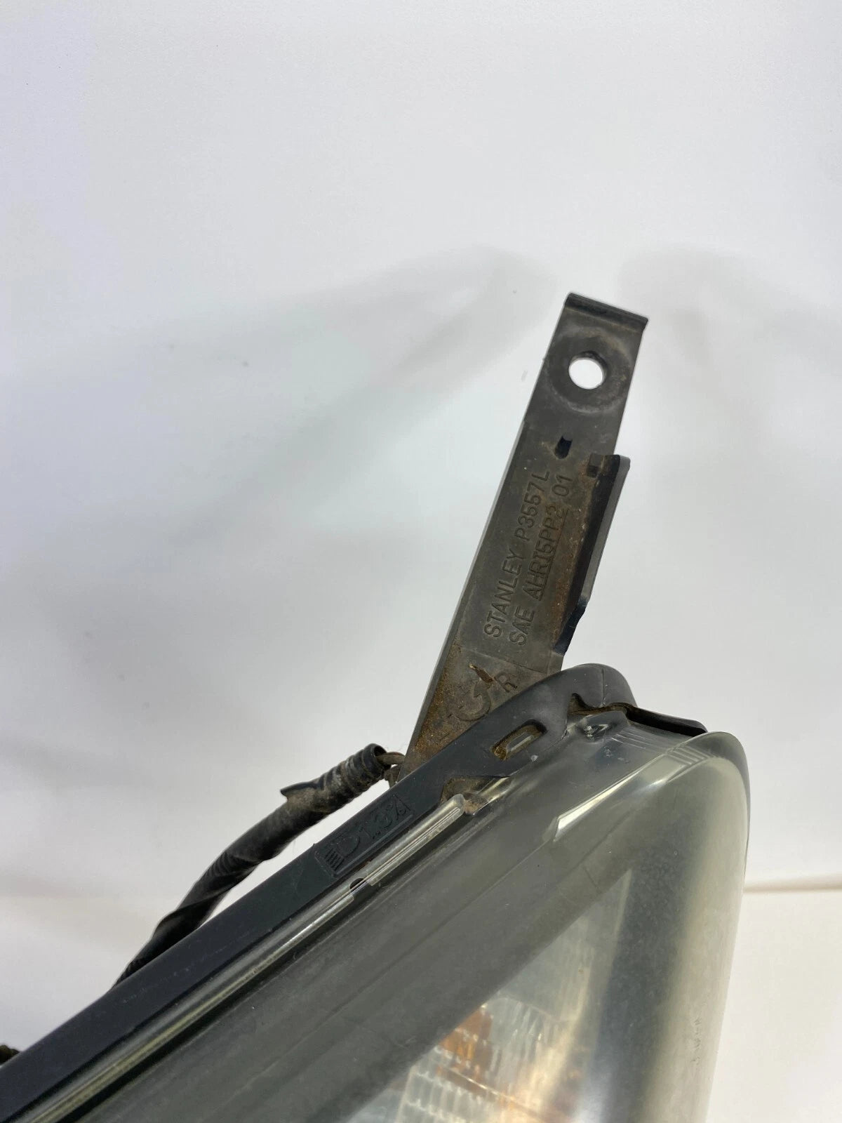 2005 2006 2007 HONDA ODYSSEY FR LEFT DRIVER SIDE HEADLIGHT HEADLAMP HALOGEN OEM