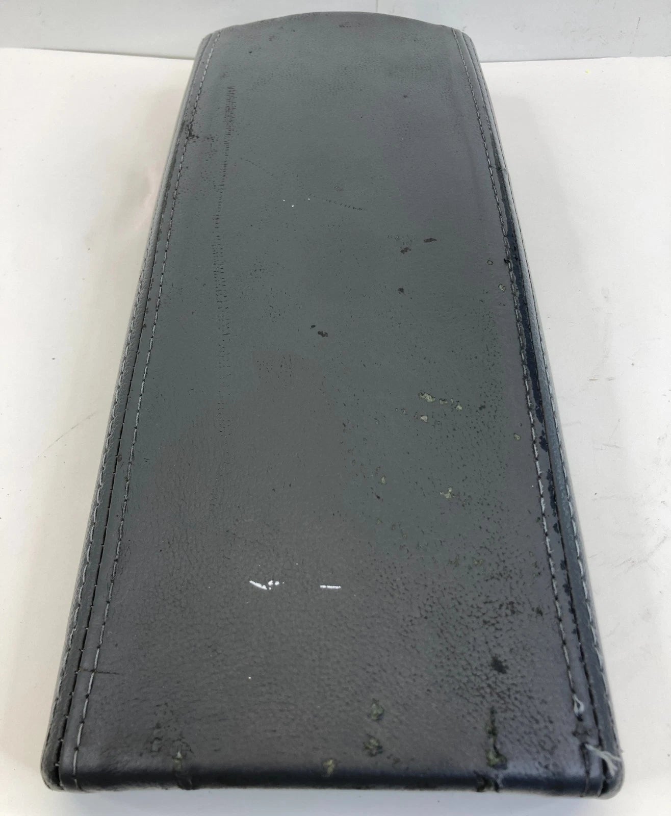 2004-2009 TOYOTA PRIUS CENTER CONSOLE ARMREST TOP LID CAP COVER LEATHER GRAY OEM