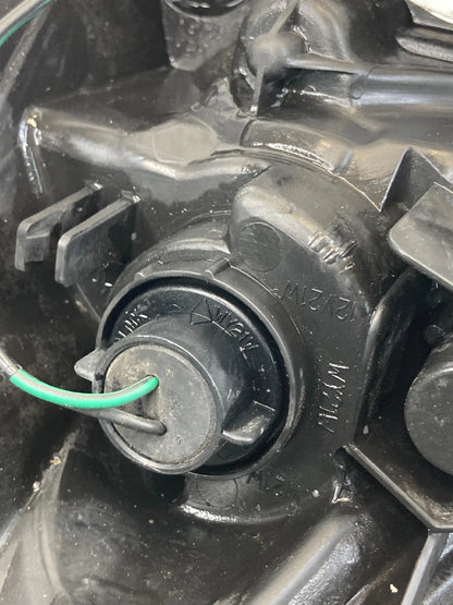 2013 2014 SUBARU OUTBACK LEGACY FRONT RIGHT PASSENGER HEADLIGHT HEADLAMP OEM