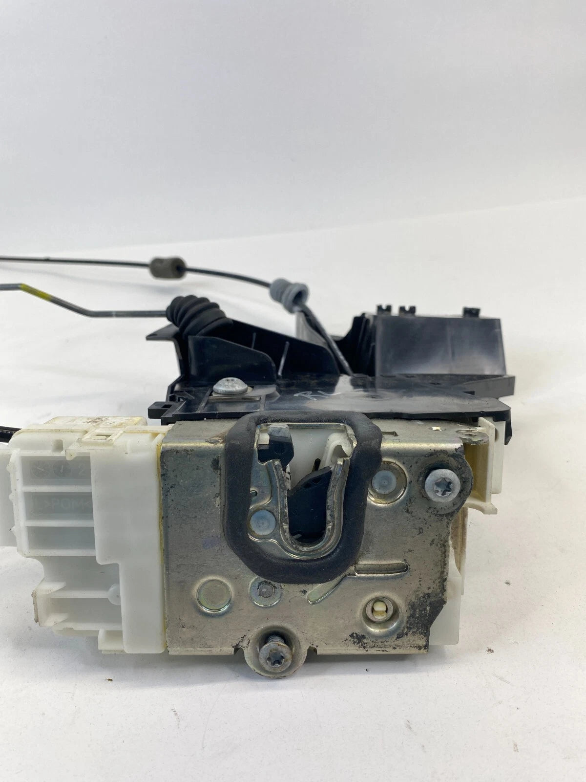 2006-2012 MERCEDES BENZ R350 06 07 R500 REAR LEFT DOOR LOCK LATCH 1697302335