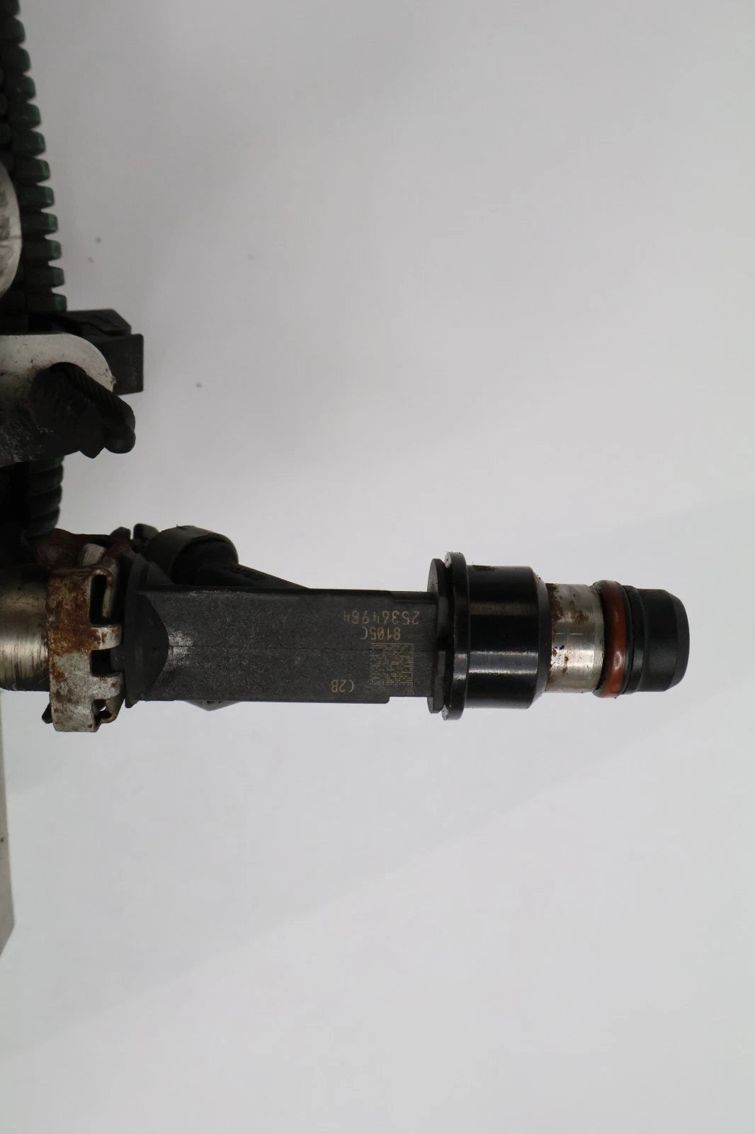 2006-2010 HUMMER H3 3.7L L5 A/T ENGINE FUEL RAIL W/ 5 FUEL INJECTORS HARNESS OEM