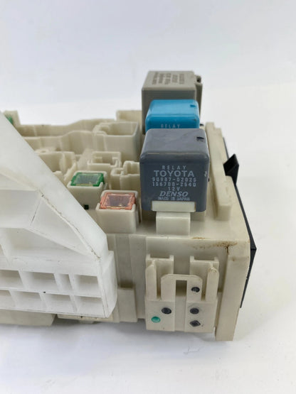 04-09 TOYOTA PRIUS HYBRID 1.5L AT INTERIOR DASH CABIN FUSE BOX UNIT 82730-47300