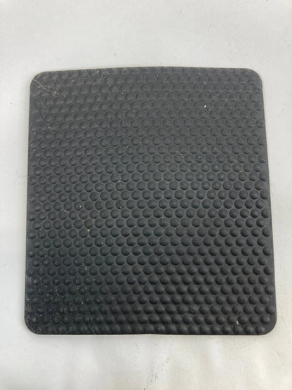 01 02 03 04 05 PONTIAC GRAND AM FLOOR CENTER CONSOLE RUBBER MAT INSERT 22628956