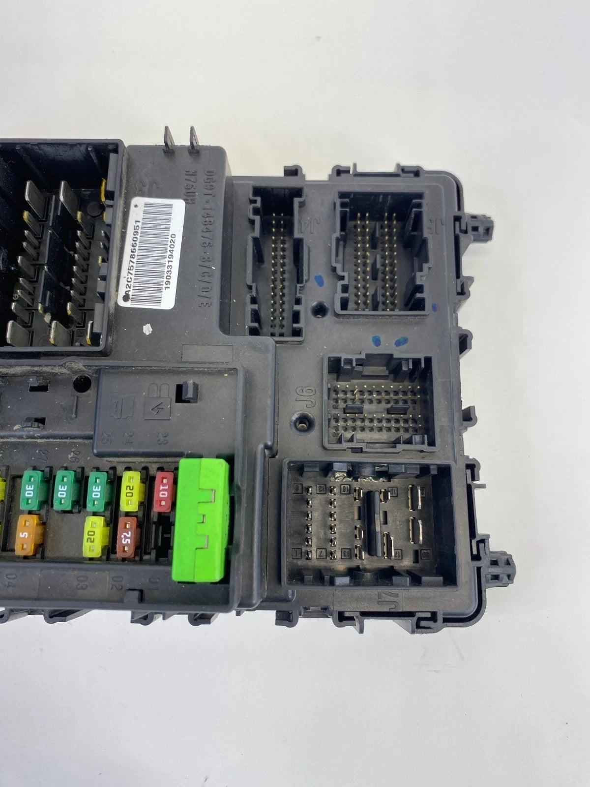 2017-2019 FORD INTERCEPTOR UTILITY BODY CONTROL MODULE BCM FUSE BOX OEM