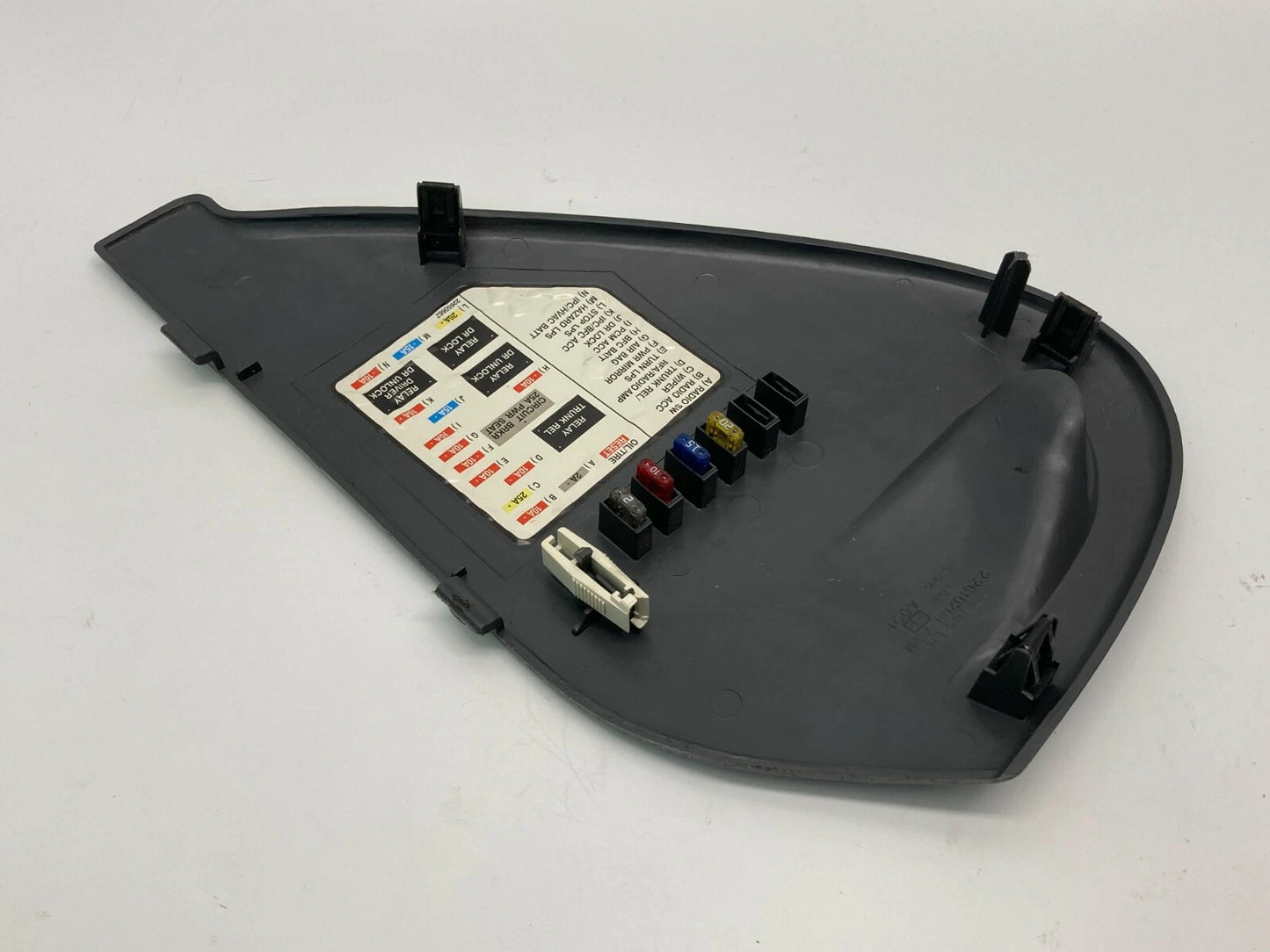 99-04 OLDSMOBILE ALERO DASH LEFT SIDE FUSE BOX ACCESS LID COVER TRIM 22616269