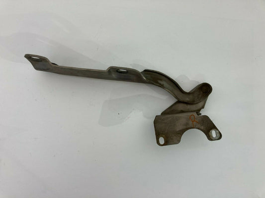 2000 2001 CHRYSLER LHS FRONT RIGHT PASSENGER SIDE HOOD BONNET HINGE BRACKET OEM