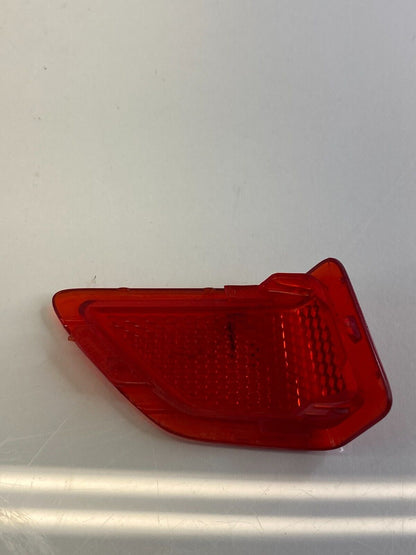 12-18 Ford Focus Front Right Door Light Lamp Reflector Bezel Trim BM51-A24018