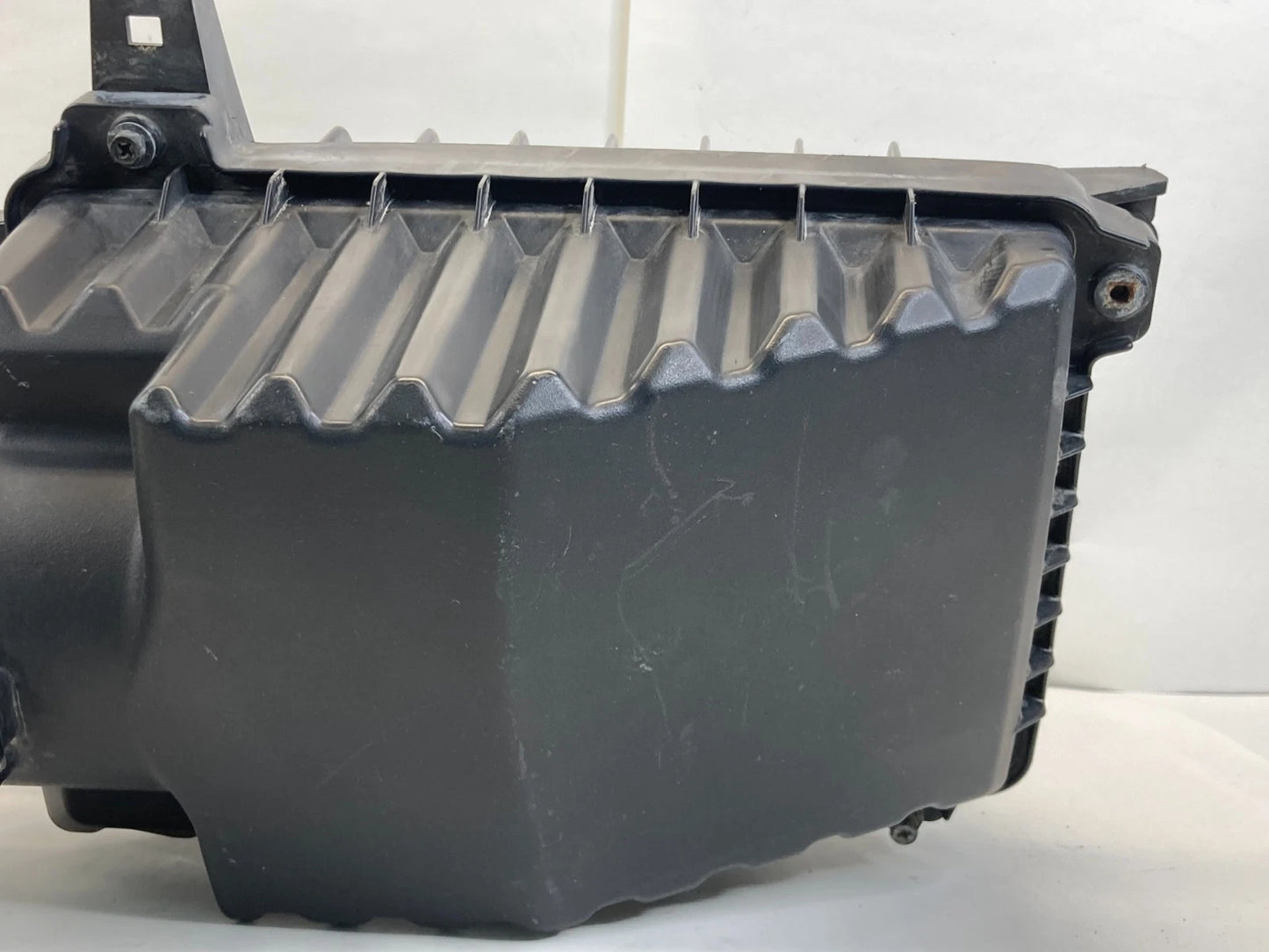 2010-2013 ACURA MDX 3.7L V6 AIR INTAKE CLEANER FILTER BOX ASSEMBLY OEM