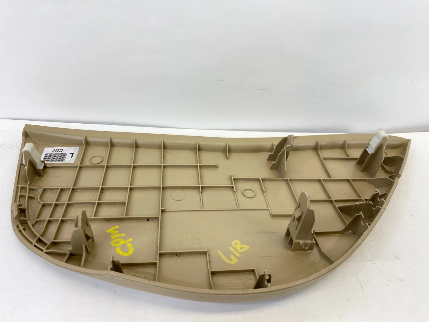 2012-2017 HYUNDAI ACCENT LEFT DASH END TRIM PANEL COVER OEM FACTORY 84767-1R000