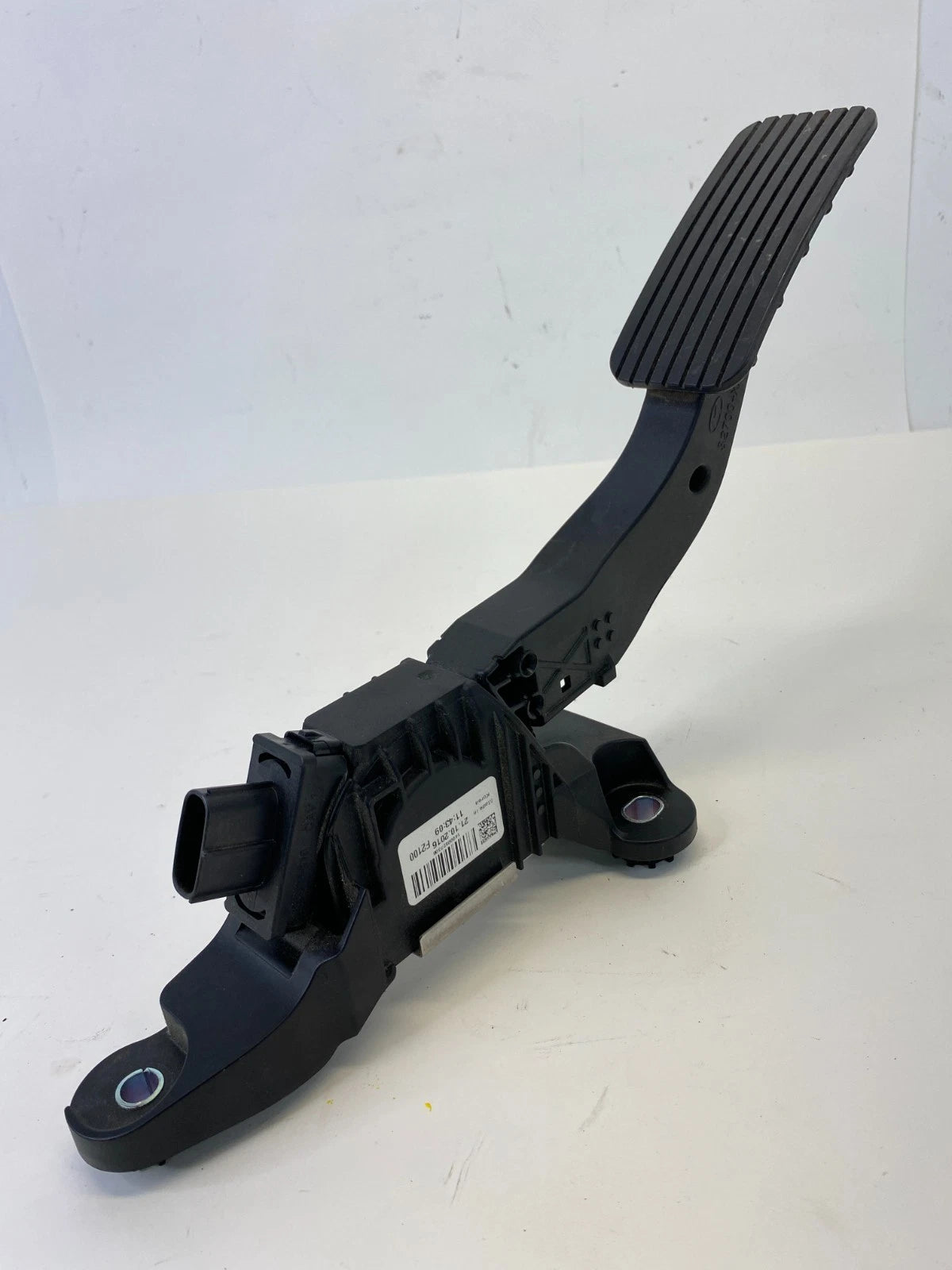 2017-2020 HYUNDAI ELANTRA 2020-2023 VENUE GAS ACCELERATOR PEDAL TRAVEL SENSOR