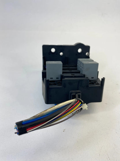 2009-2013 TOYOTA MATRIX 2.4L A/T FUSE RELAY FUSE BOX UNIT OEM