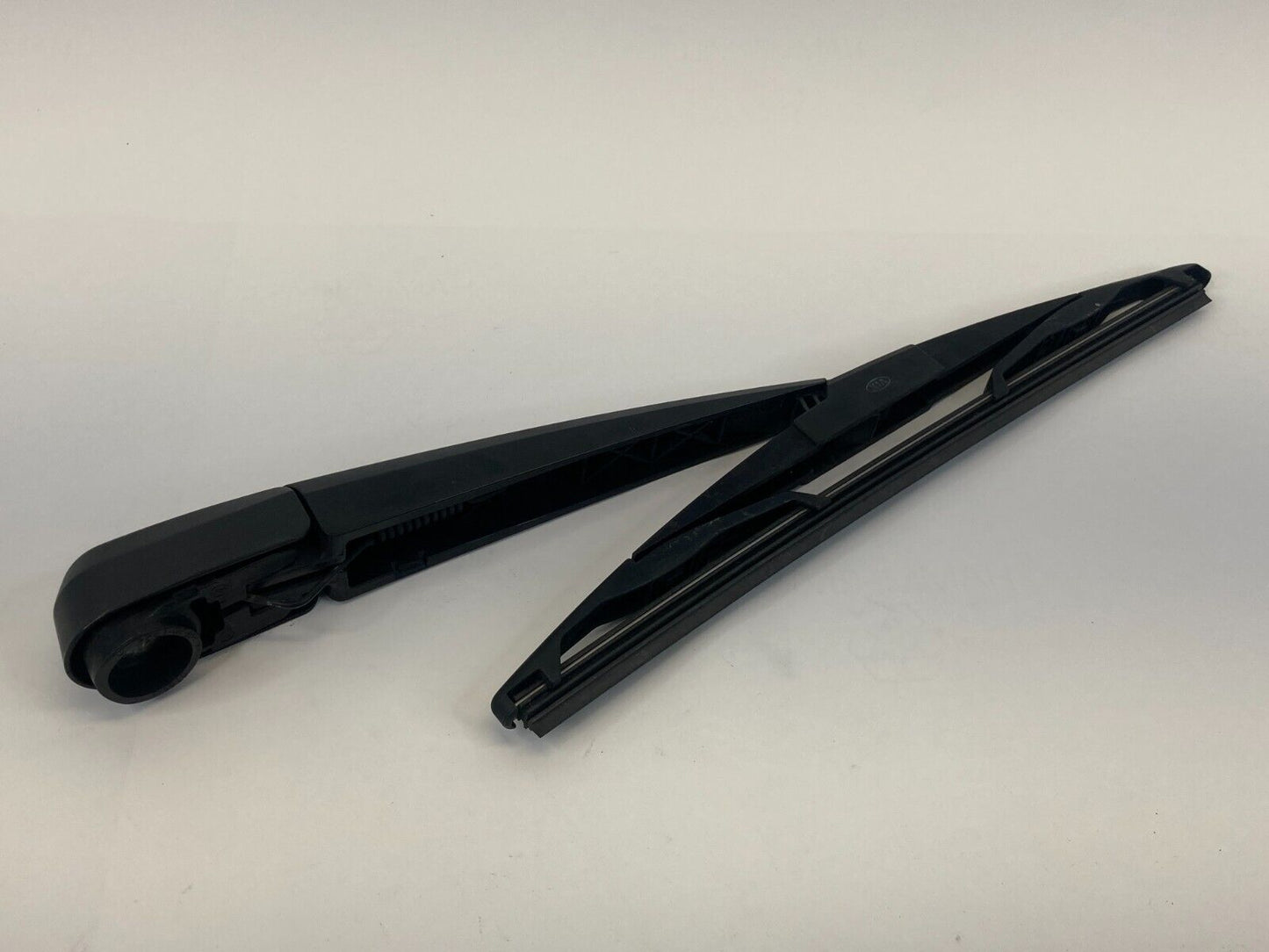 2010 2011 2012 2013 Kia Soul Rear Back Windshield Wiper Arm Blade OEM