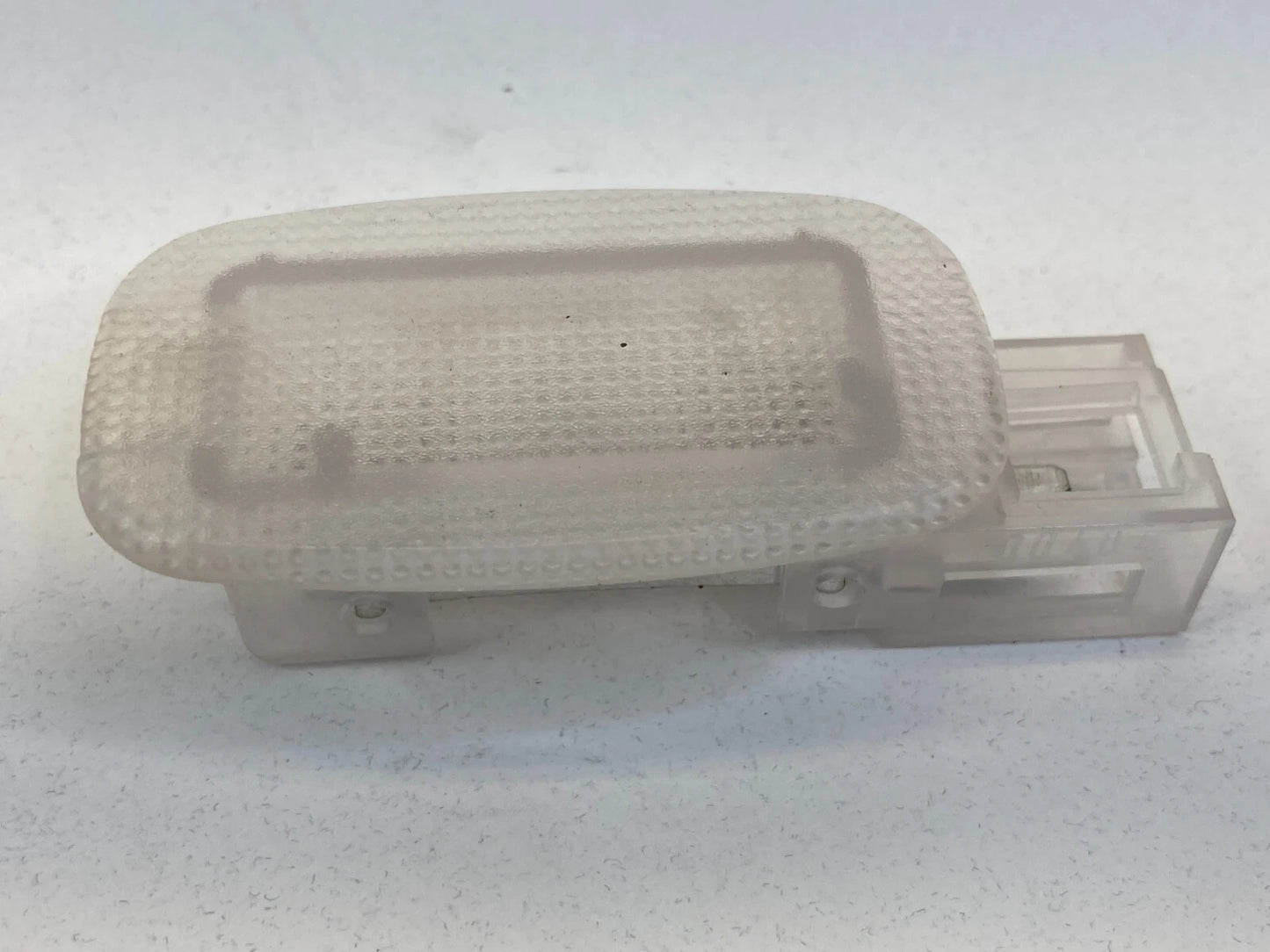 2003-2009 MERCEDES-BENZ E320 DOOR COURTESY LIGHT INTERIOR INNER LAMP ASSEMBLY