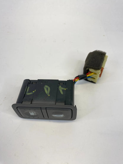 2011-2014 HYUNDAI SONATA GAS FUEL DOOR & TRUNK OPEN CONTROL SWITCH 202009287 OEM