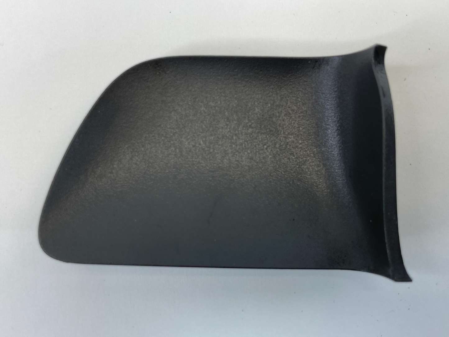 2002-2006 Toyota Camry Rear Left Inner Door Plug Screw Cover Trim 69284AA010A