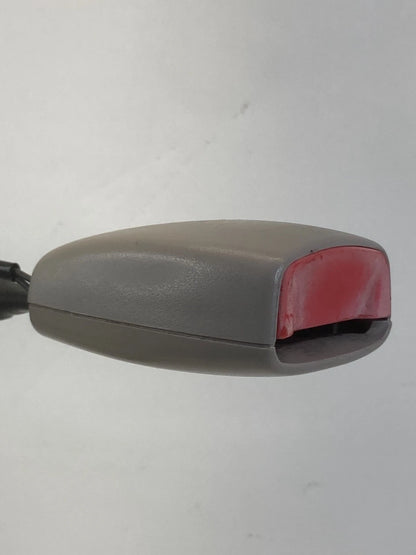 2006 2007 CHEVROLET MALIBU FRONT LEFT DRIVER SIDE SEAT BELT BUCKLE GRAY OEM
