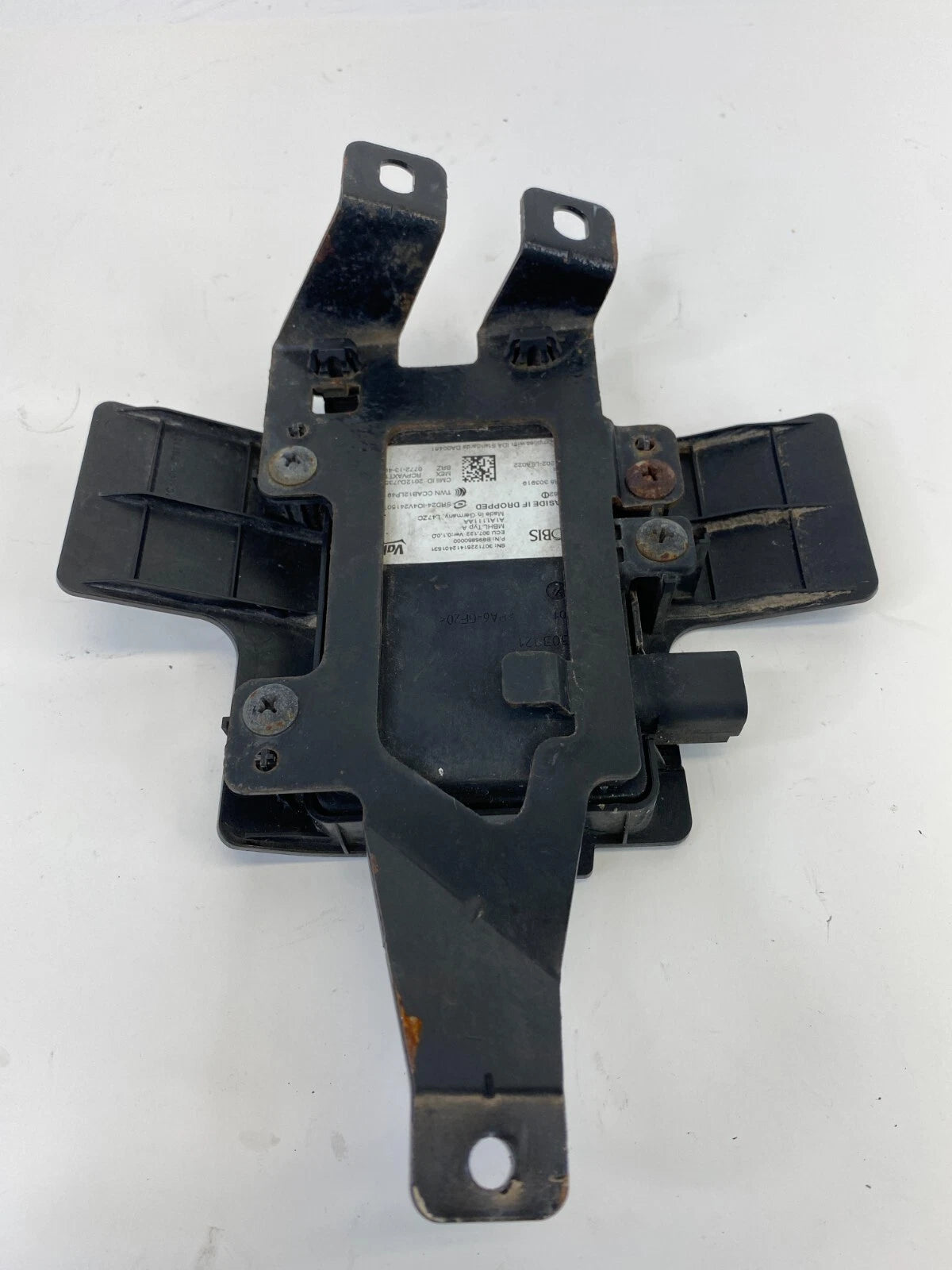 2013-2016 HYUNDAI SANTA FE RR BLIND SPOT DETECTION CONTROL MODULE 95821B8000 OEM