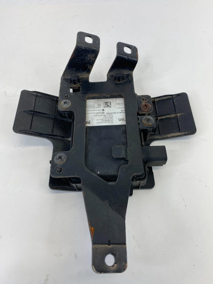 2013-2016 HYUNDAI SANTA FE RR BLIND SPOT DETECTION CONTROL MODULE 95821B8000 OEM