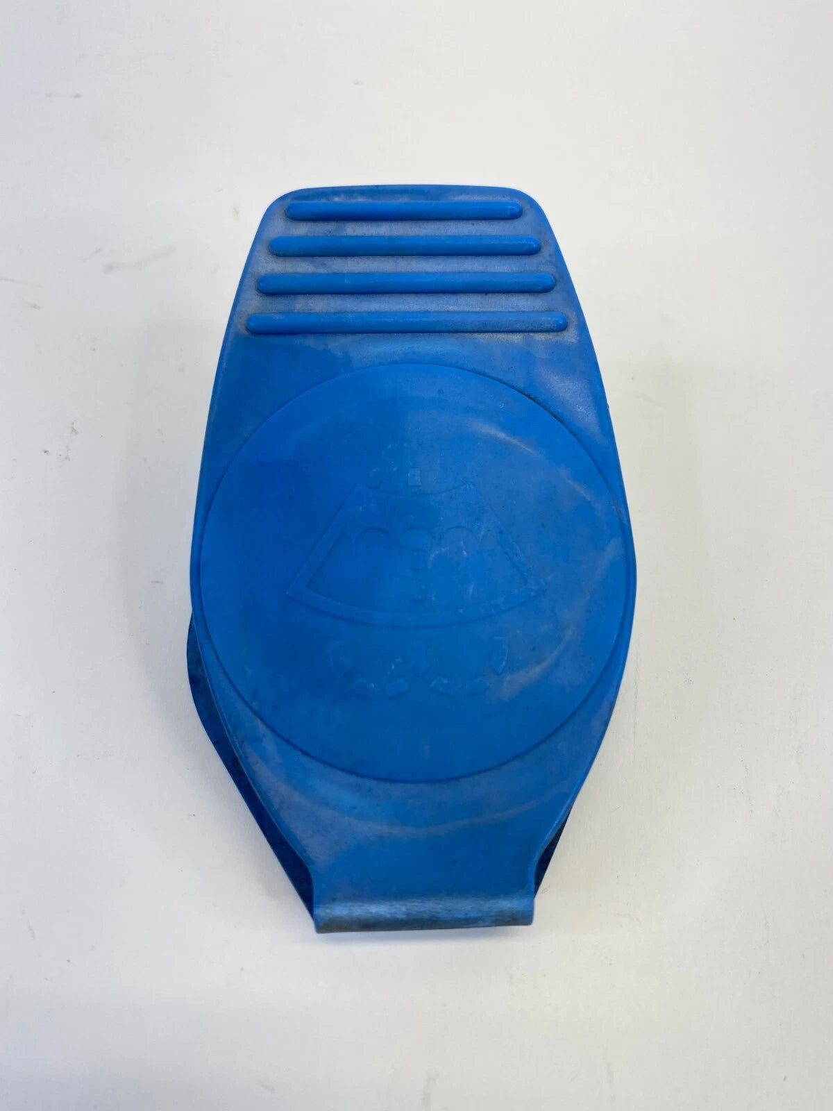 1993-2018 VOLKSWAGEN JETTA FRONT WINDSHIELD WASHER RESERVOIR CAP OEM 8D0-955-455