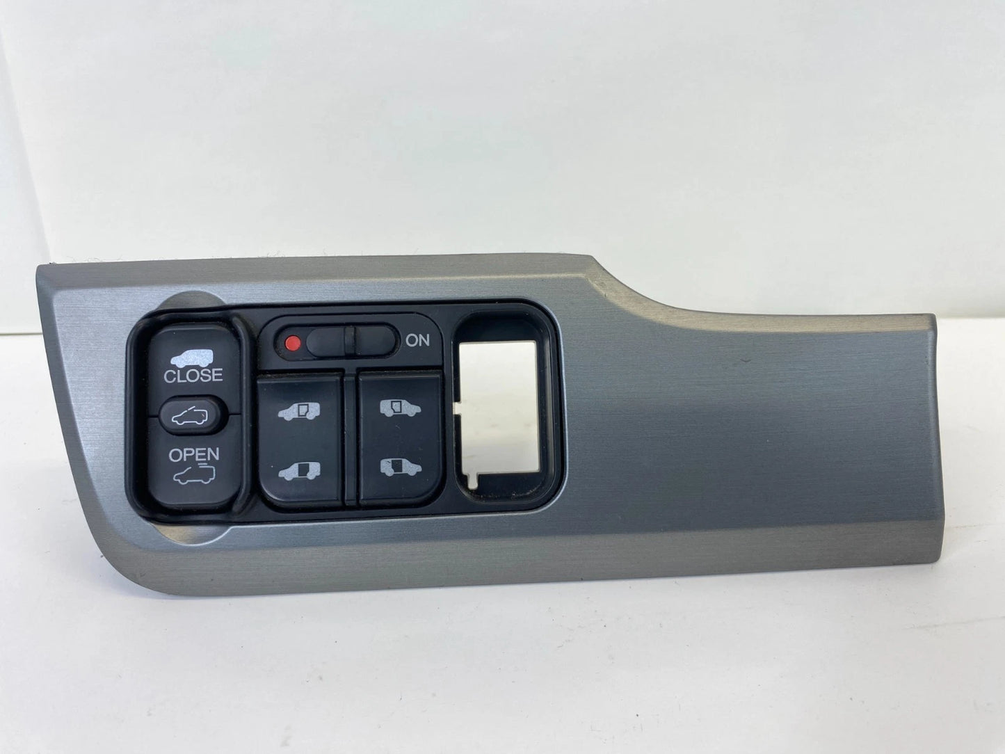 2005-2010 HONDA ODYSSEY DRIVER DASH PANEL SUNROOF SLIDING DOOR SWITCH BEZEL OEM