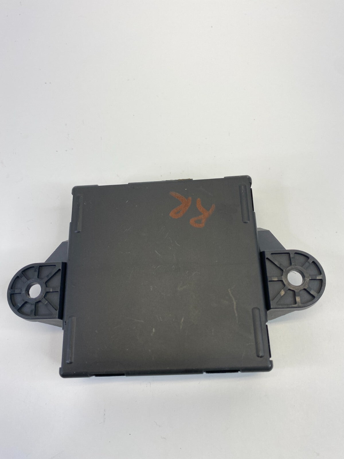 2006-2016 Mercedes-Benz E350 Rear Right Side Door Control Module A2129004006