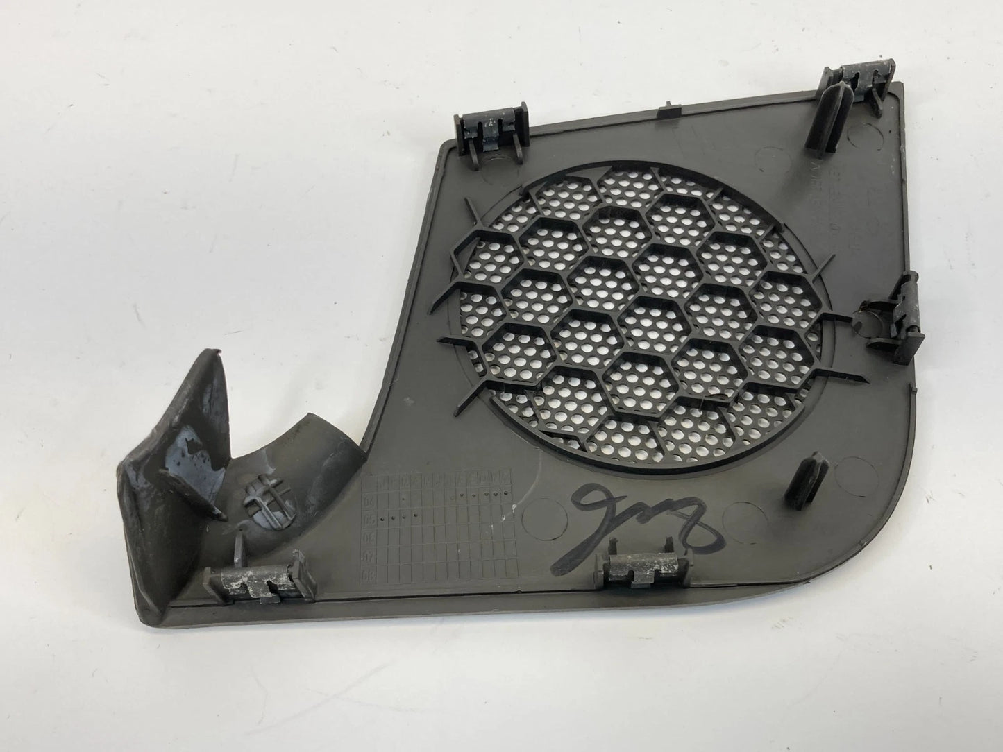 2005-2010 JEEP GRAND CHEROKEE DASH RIGHT SPEAKER GRILLE COVER 5KB00TRM