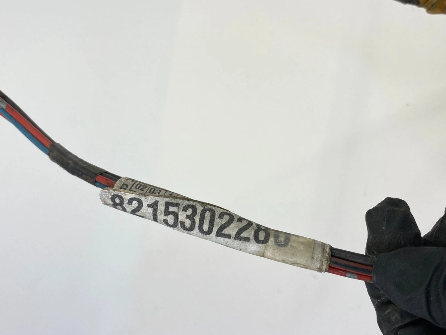 03 04 TOYOTA COROLLA REAR RIGHT SIDE DOOR WIRING HARNESS WIRE CABLE 8215302280