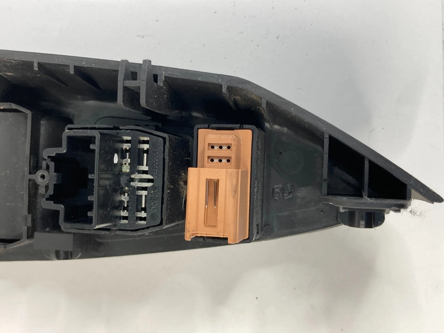 12-15 CHEVY CAPTIVA SPORT FRONT LEFT DOOR MASTER SWITCH BEZEL MIRROR SWITCH OEM