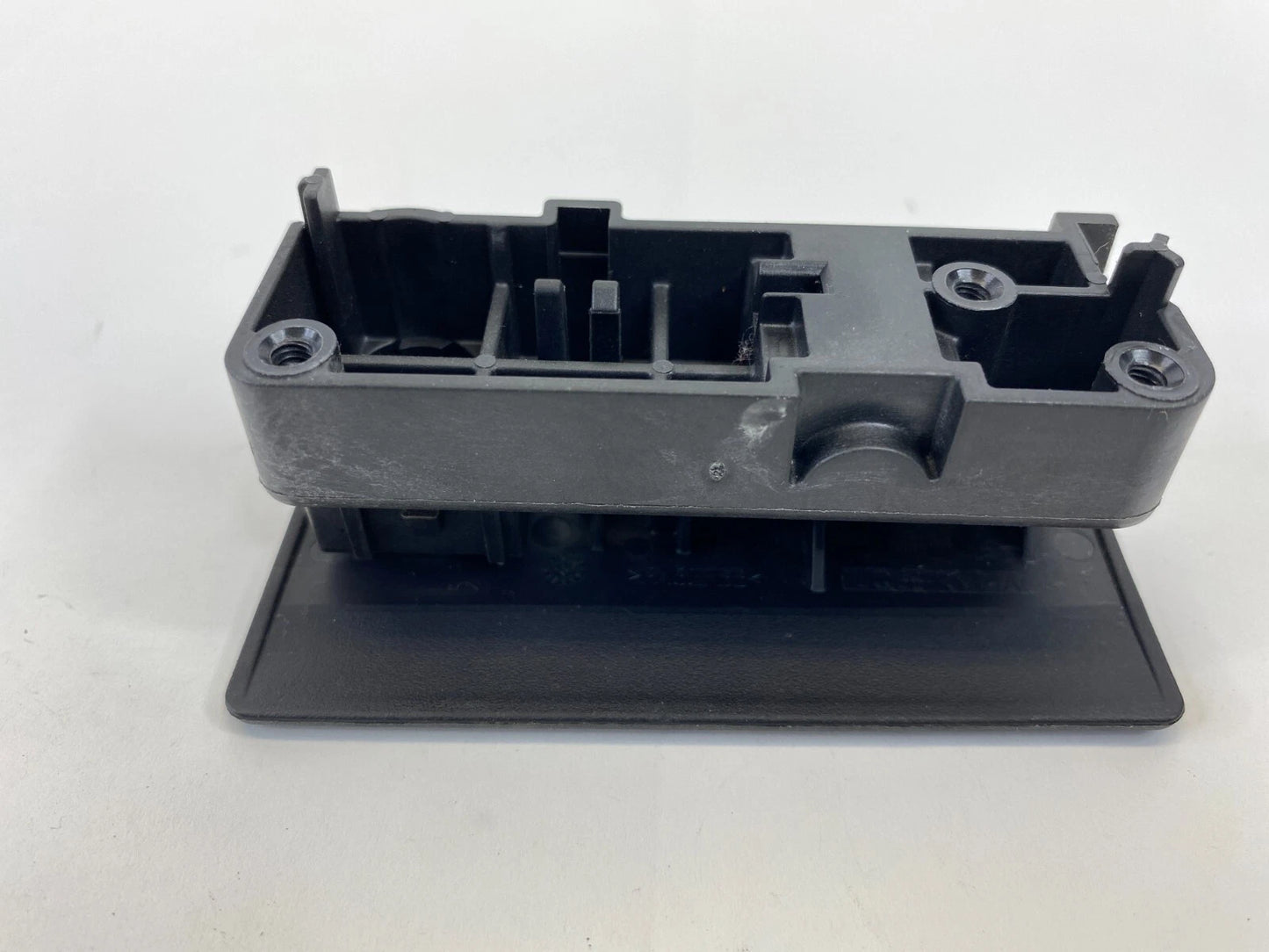 2011-2014 DODGE AVENGER GLOVE BOX STORAGE COMPARTMENT LATCH LOCK HANDLE OEM