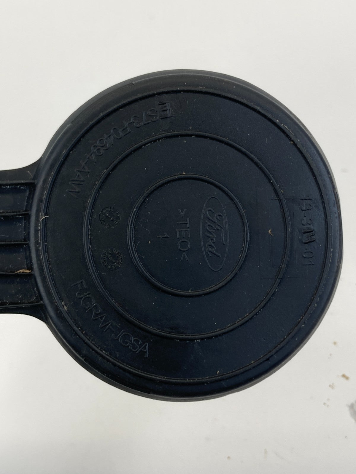 2014-2016 Ford Fusion Front Center Console Cup Holder Insert Mat ES73F04694AAW