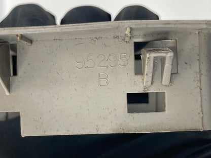 2005 2006 DODGE MAGNUM FRONT RIGHT DOOR WINDOW SWITCH BEZEL TRIM OEM FACTORY