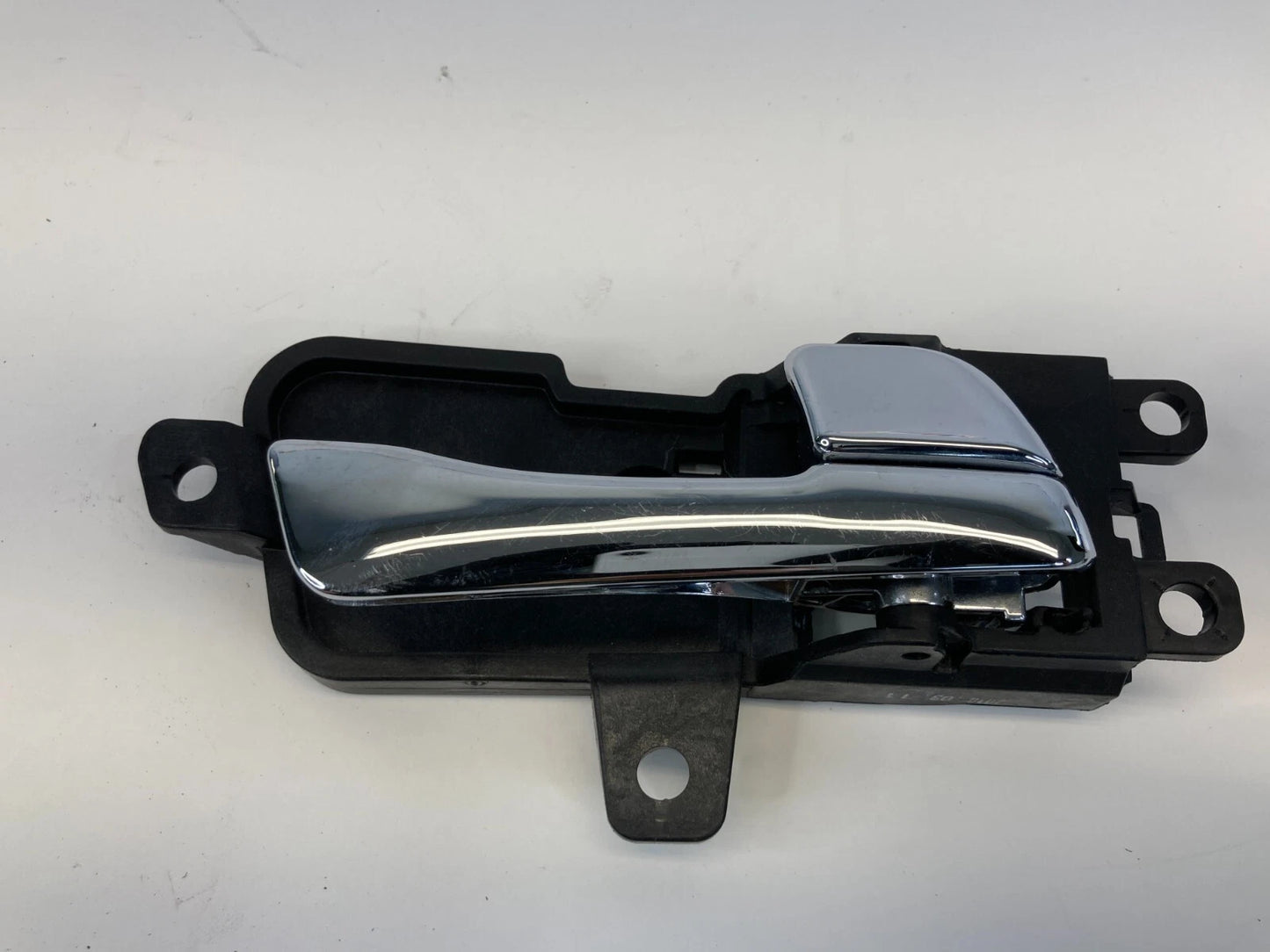 2011-2014 HYUNDAI SONATA REAR RIGHT SIDE INNER DOOR HANDLE ASSY 82620-3S000 OEM