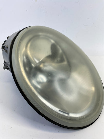 1998-2005 VW Volkswagen Beetle Front Right Headlight Headlamp 1C0-941-006K
