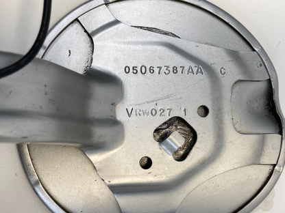 04-08 Chrysler PT Cruiser Wagon Fuel Filler Door Gas Lid Cover w/ Cap 05067387AA