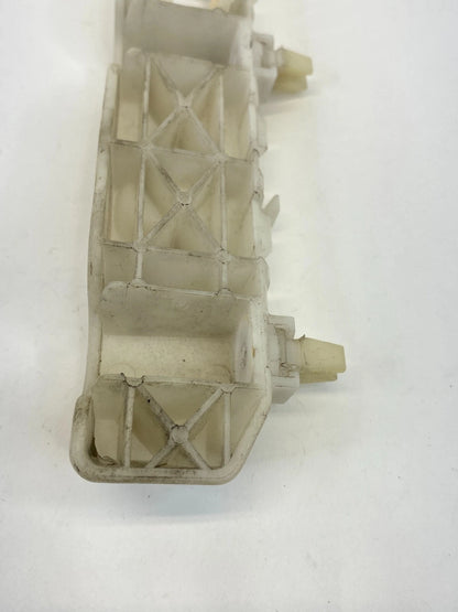2010-2013 KIA FORTE FRONT LEFT BUMPER BRACKET MOUNT RETAINER 86513-1M000 OEM