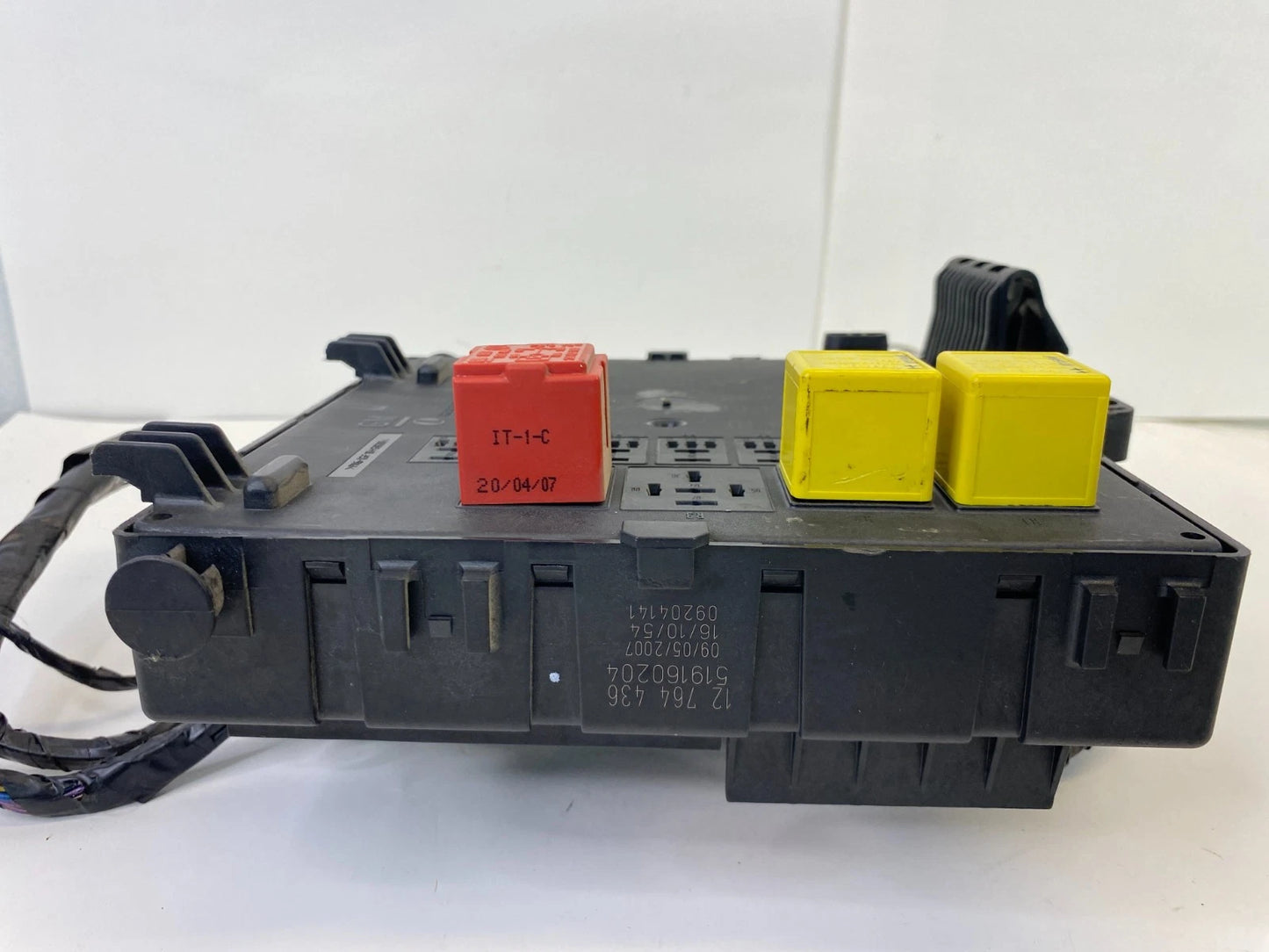 2003-2011 SAAB 9-3 REAR INTERIOR FUSE BOX RELAY PANEL MODULE OEM 12764436