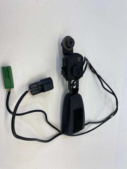 2012-2018 Volvo S60 Front Right Passenger Seat Belt Buckle OEM