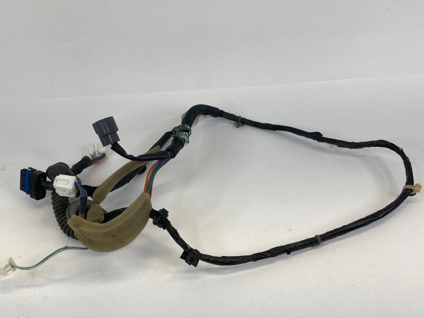 07-12 NISSAN VERSA SEDAN REAR LEFT DRIVER DOOR HARNESS WIRING WIRE 24127-EM31A