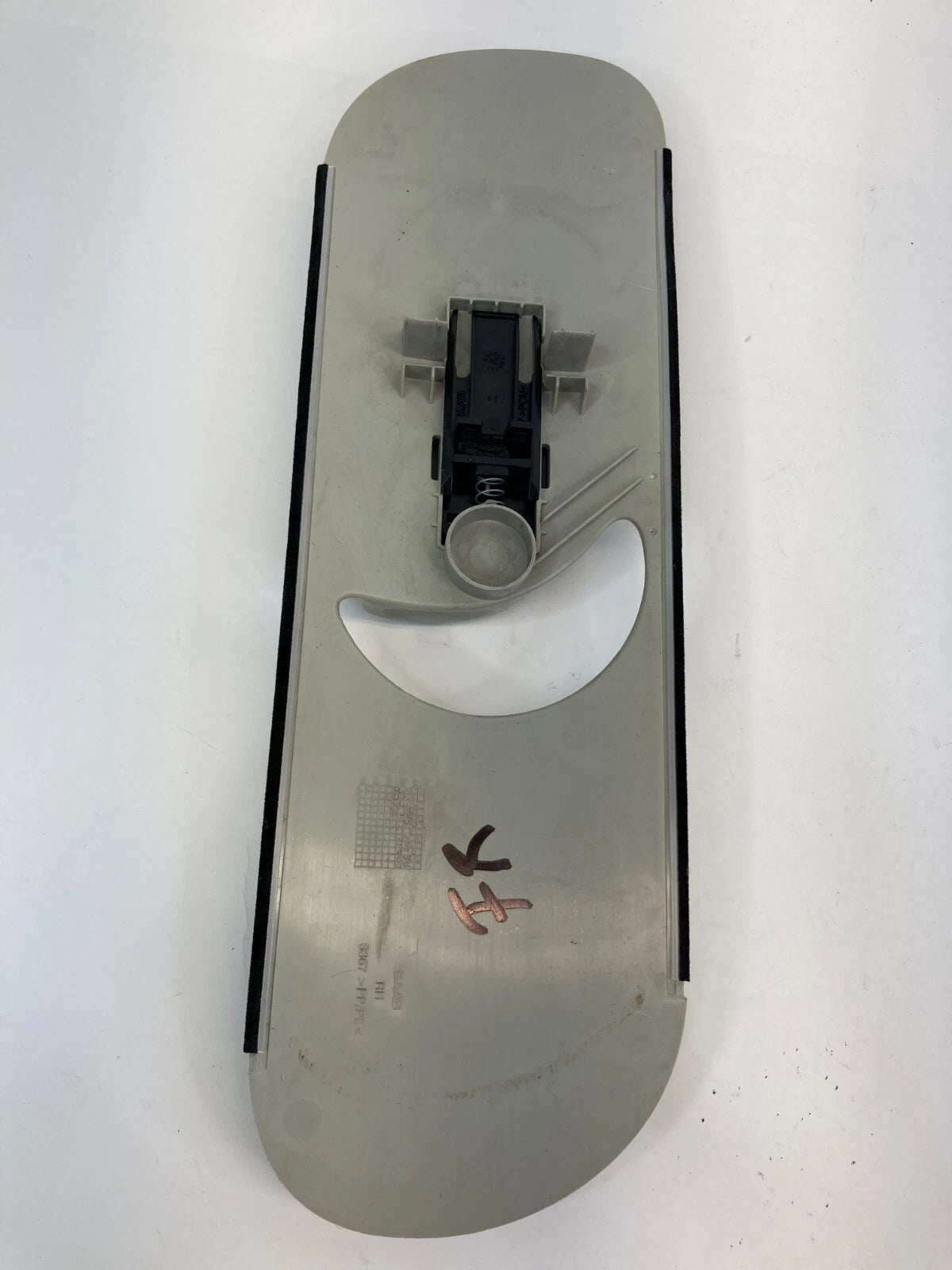 2003-2011 SAAB 9-3 93 FRONT RIGHT PASSENGER SEAT BELT ADJUSTER COVER BEZEL TRIM