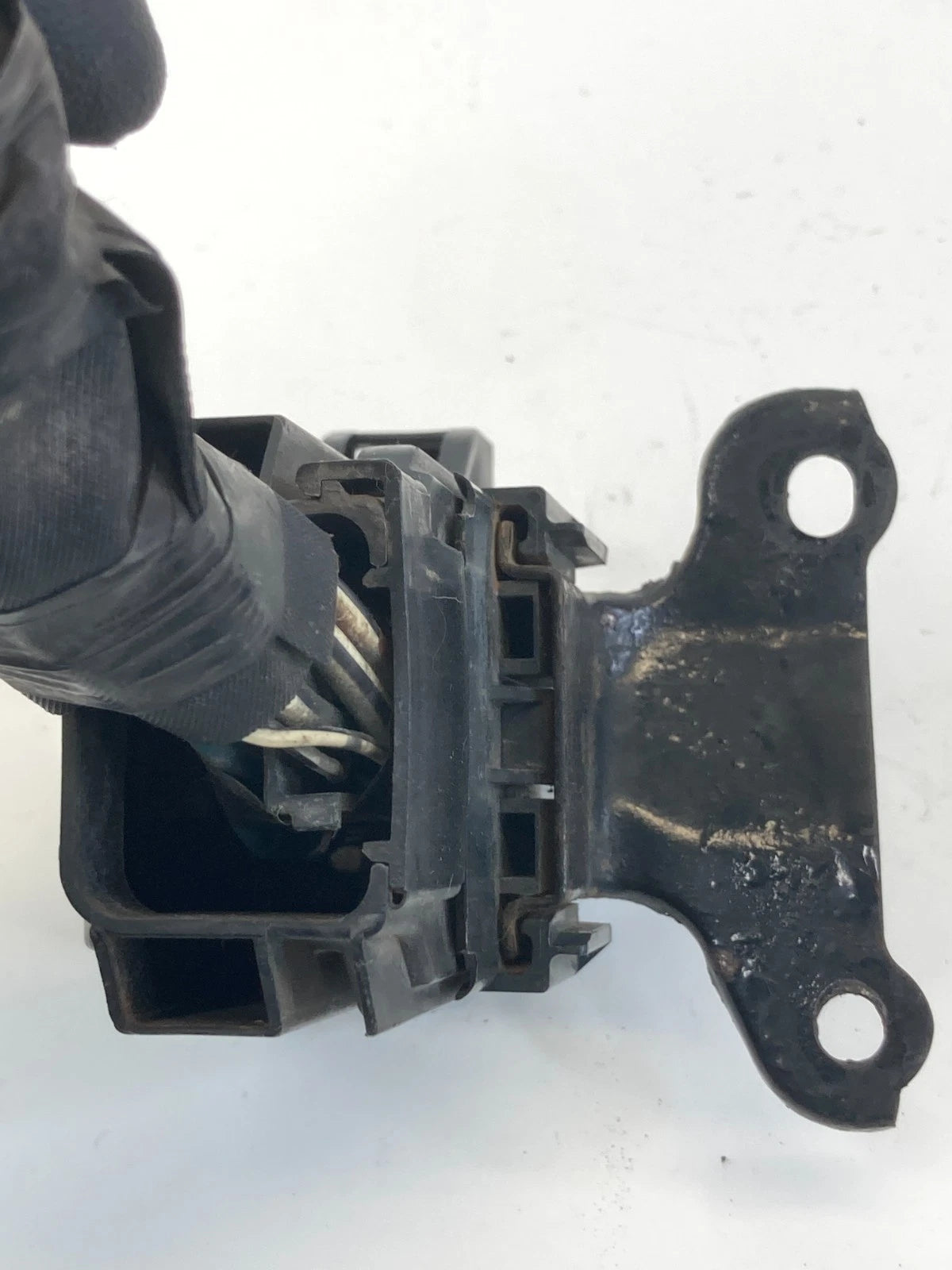 1999 99 TOYOTA CAMRY 2.2L SMALL FUSE BOX RELAY PANEL OEM