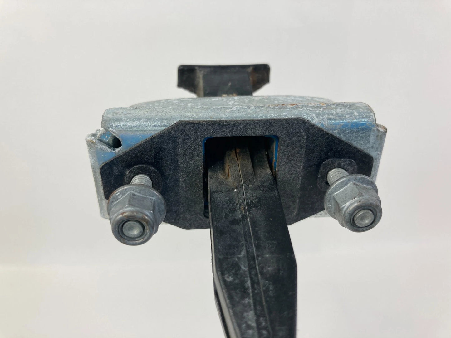 2012-2018 FORD FOCUS FRONT LEFT DRIVER SIDE DOOR CHECK STOP STOPPER DETENT OEM