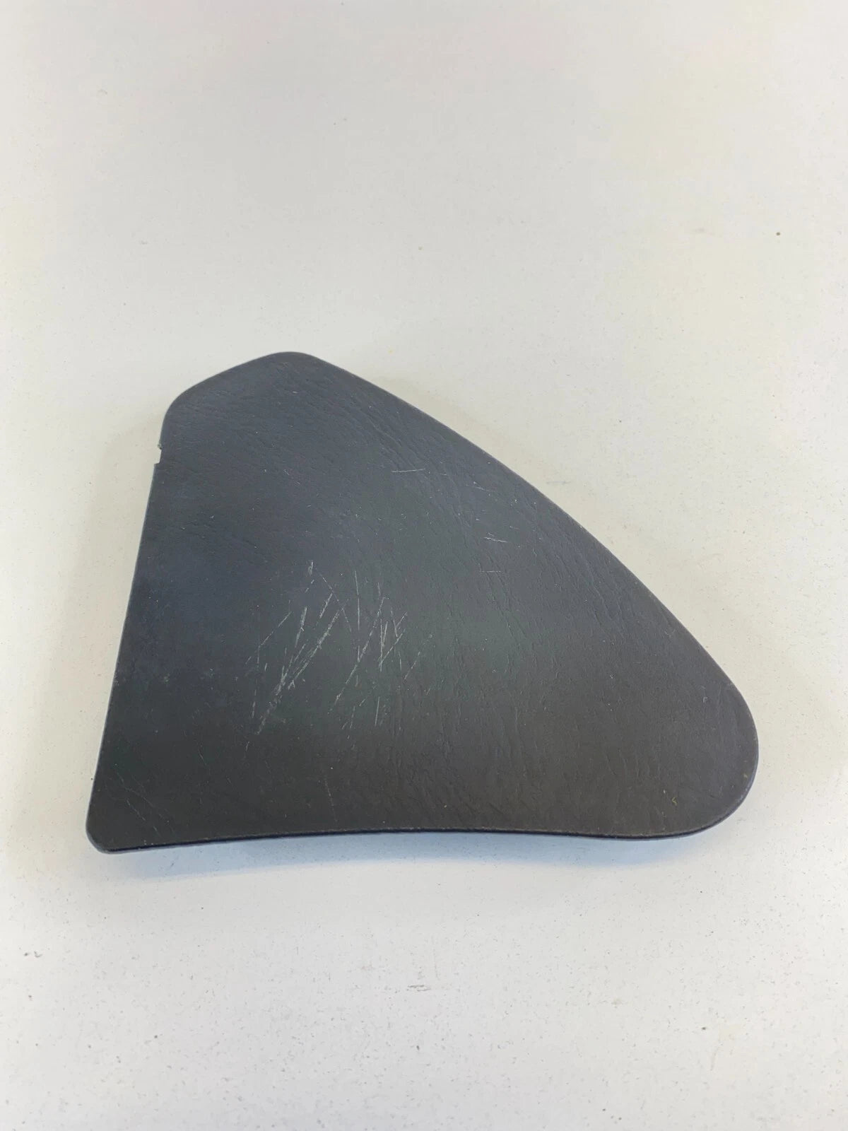 2001-2005 HONDA CIVIC DASH RIGHT PASSENGER SIDE END COVER TRIM 77210-S5A-A010-20