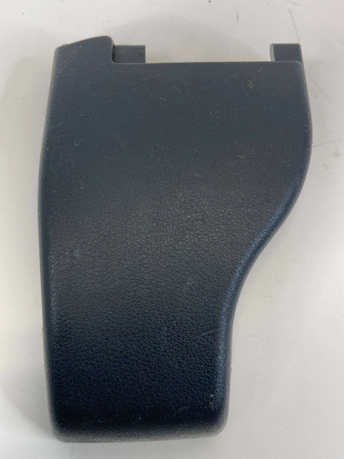 06-15 LEXUS IS250 IS350 FRONT RIGHT SEAT INNER TRACK TRIM COVER 72123-53040 OEM