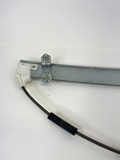 2006-2011 HYUNDAI ACCENT SEDAN FRONT RIGHT PASSENGER WINDOW REGULATOR ASSEMBLY