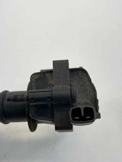 2005 Dodge Magnum 3.5L A/T Engine Direct Ignition Coil Igniter Assembly OEM