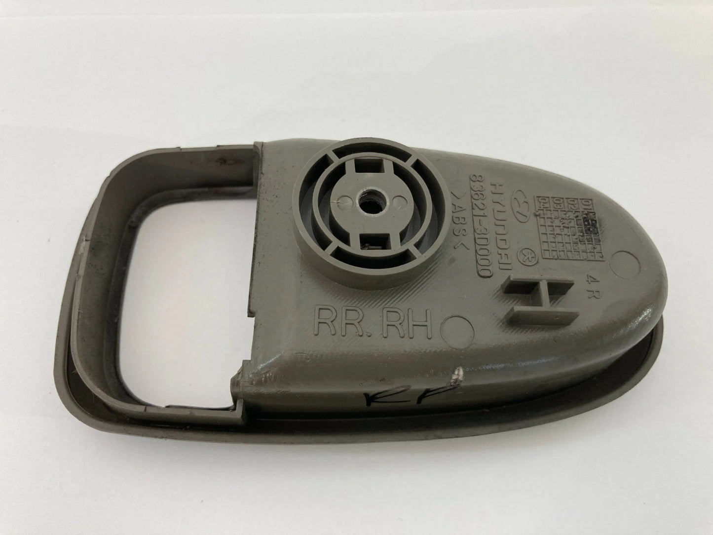 2002-2005 HYUNDAI SONATA REAR RIGHT INTERIOR DOOR HANDLE COVER 83621-3D000 OEM