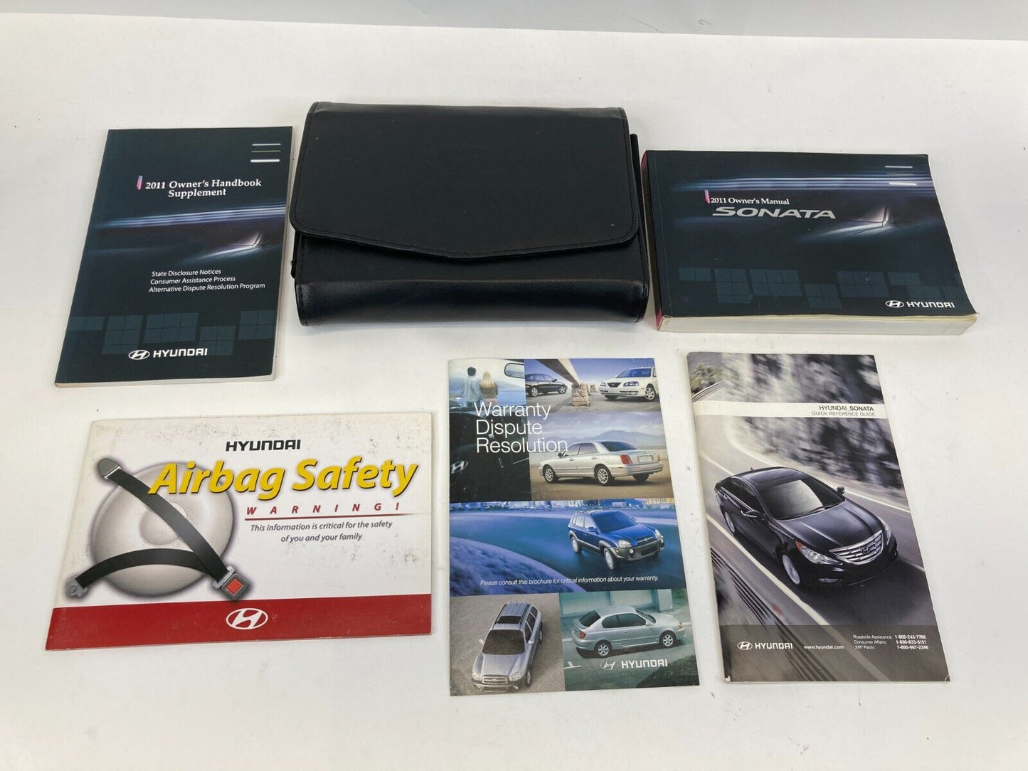 2011 Hyundai Sonata Owner's Manual Guide Handbook Warranty Info Set w/ Case OEM