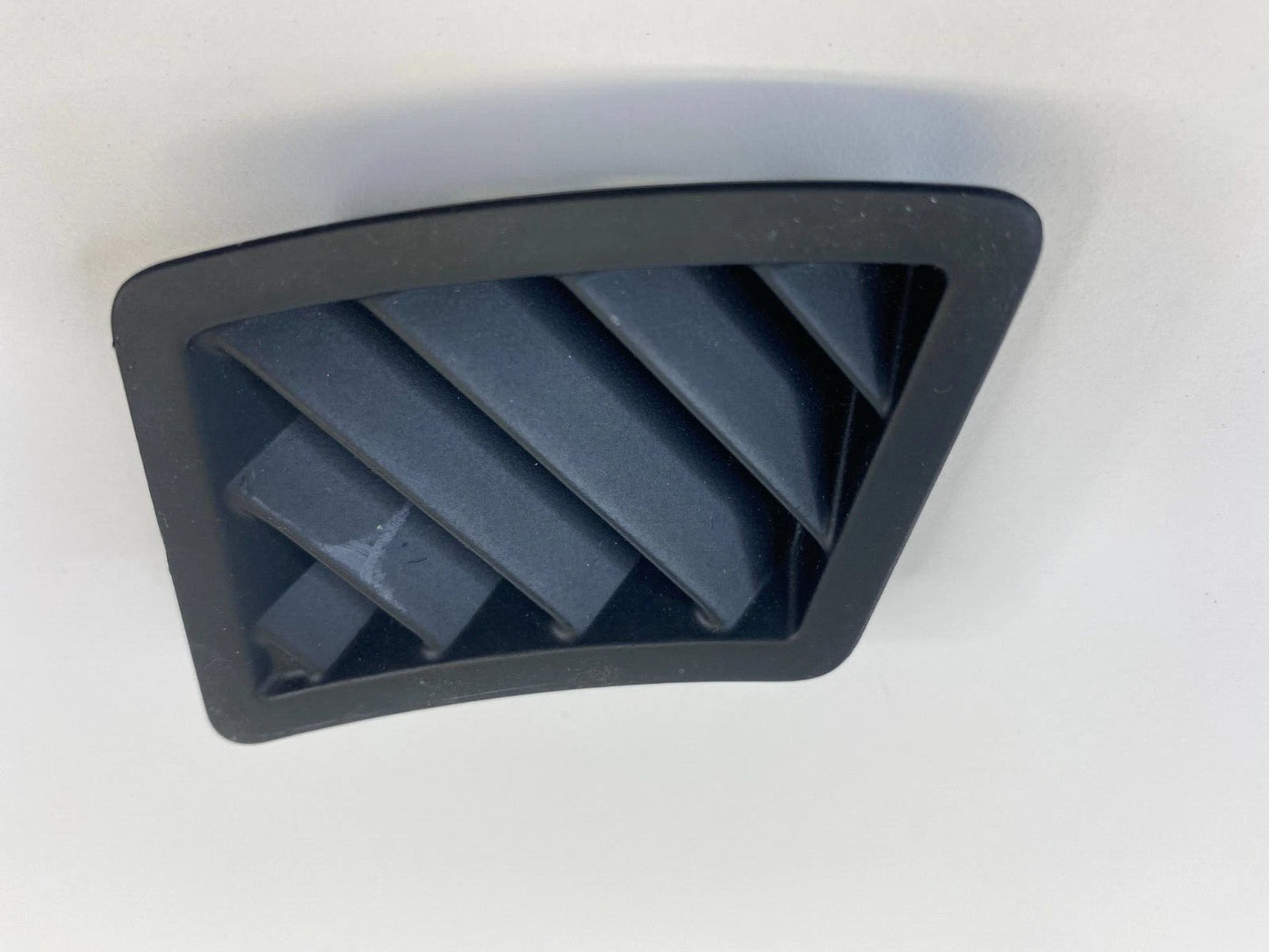 2009 2010 BMW 535I XDRIVE RIGHT SIDE UPPER DASH AC AIR VENT DEFROSTER GRILLE OEM